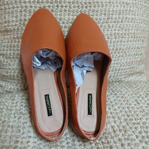 Cinak pointed toe mule (7)